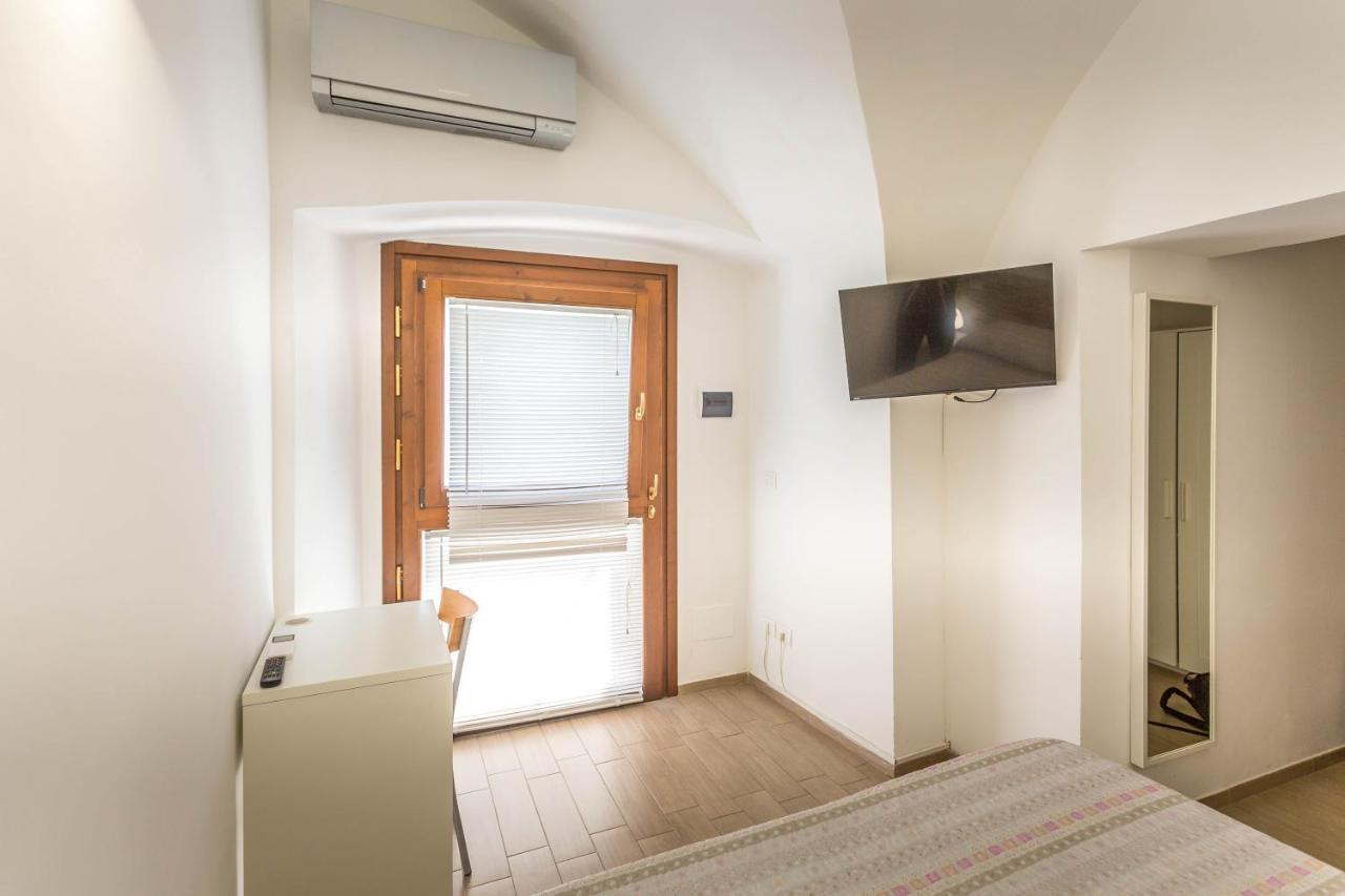Z'Bass Rooms Termoli Kültér fotó