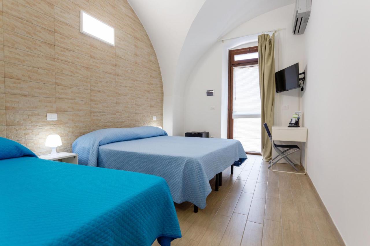 Z'Bass Rooms Termoli Kültér fotó