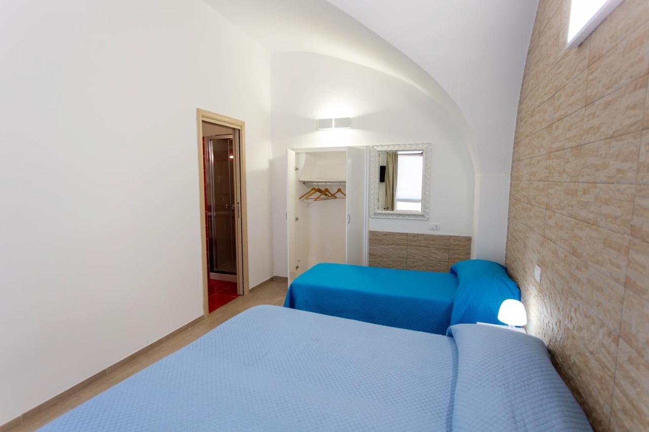 Z'Bass Rooms Termoli Kültér fotó