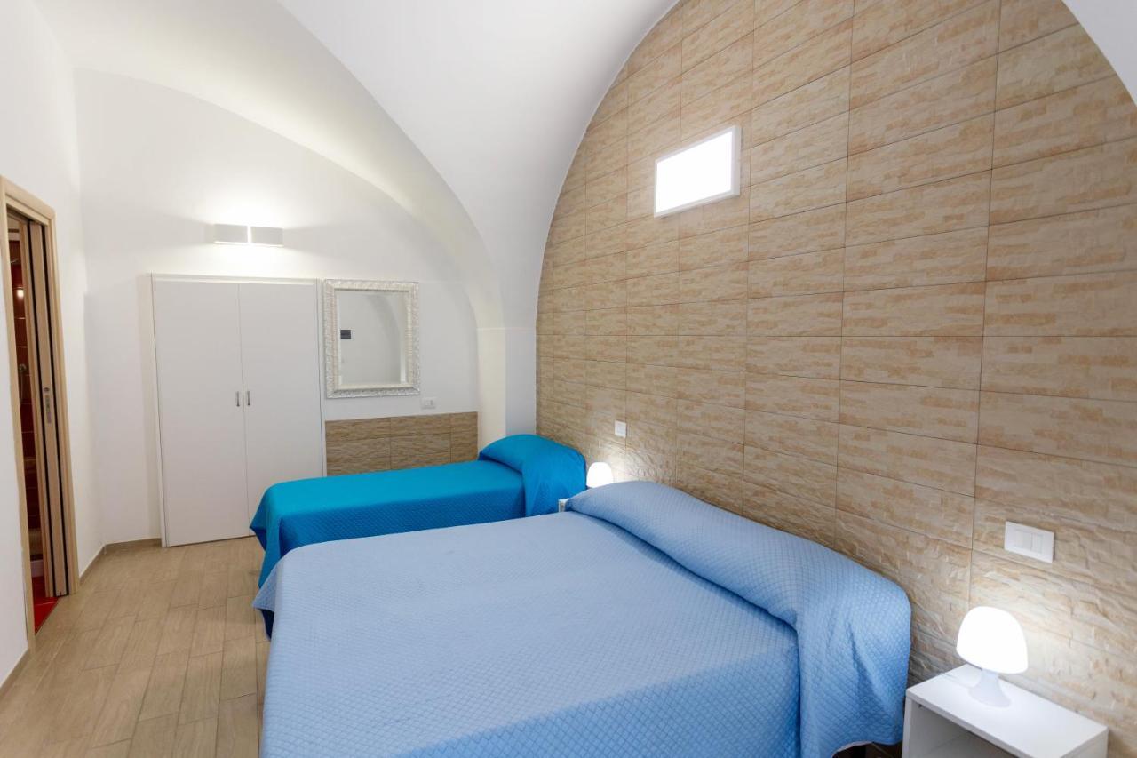 Z'Bass Rooms Termoli Kültér fotó